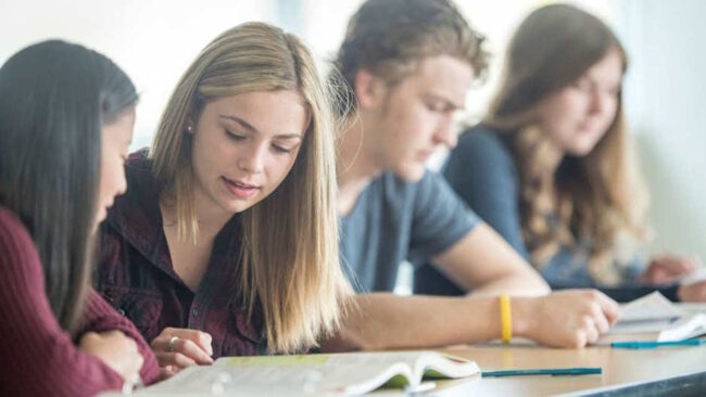 Курси Польської – ключ до європейської освіти -Orzeł Biały Курси Польської – ключ до європейської освіти -Orzeł Biały